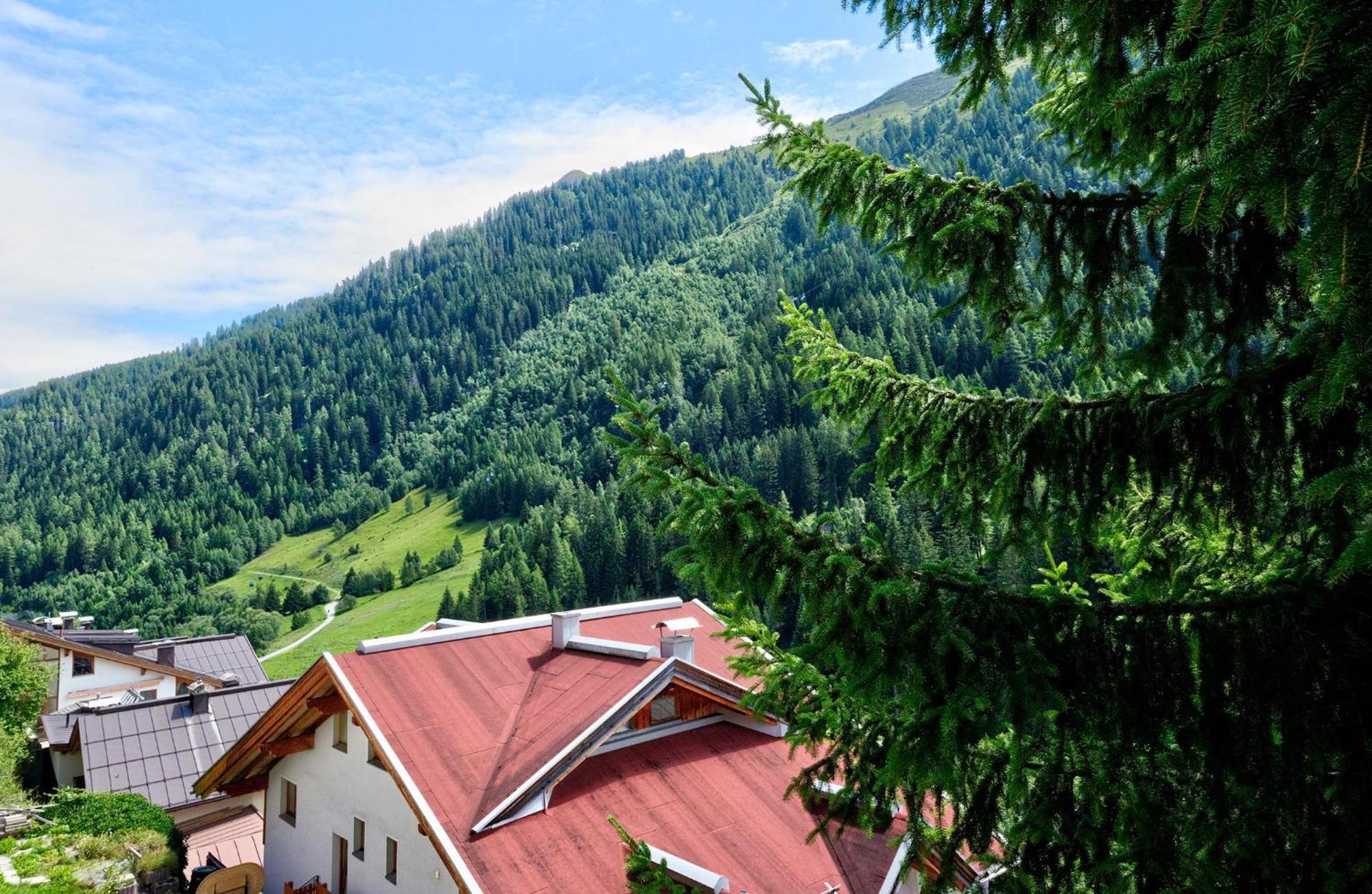 Villa Chiara St Anton am Arlberg Eksteriør billede